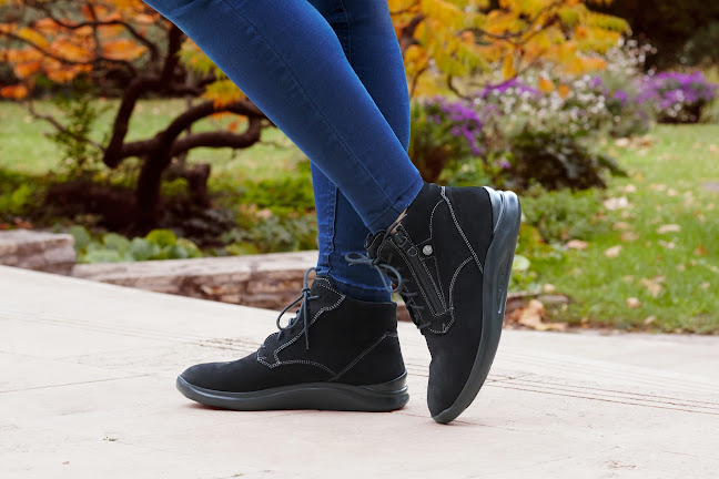 Comentarii opinii despre Verlon Cipőbolt - Gördülő talpú- és kényelmi cipők