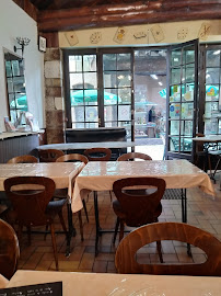 Atmosphère du Restaurant français Bar Auberge Miranda à Foix - n°8