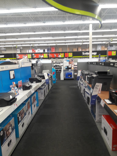 Office Supply Store «Staples», reviews and photos, 105 Banks Rd, Fayetteville, GA 30214, USA