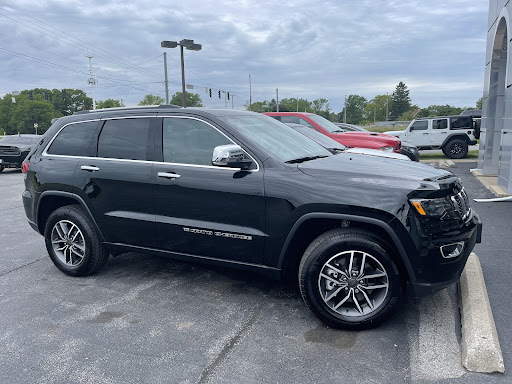 Car Dealer «Connors Chrysler Dodge Jeep Ram», reviews and photos, 701 E Porter Ave, Chesterton, IN 46304, USA