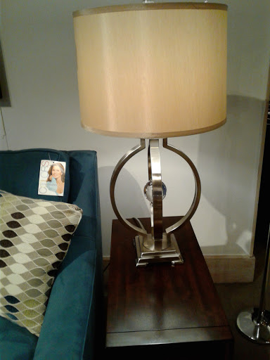 Furniture Store «Rooms To Go Furniture Store - Daytona Beach», reviews and photos, 2375 W International Speedway Blvd, Daytona Beach, FL 32114, USA