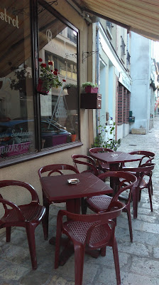 le bistrot à Ferrières-en-Gâtinais
