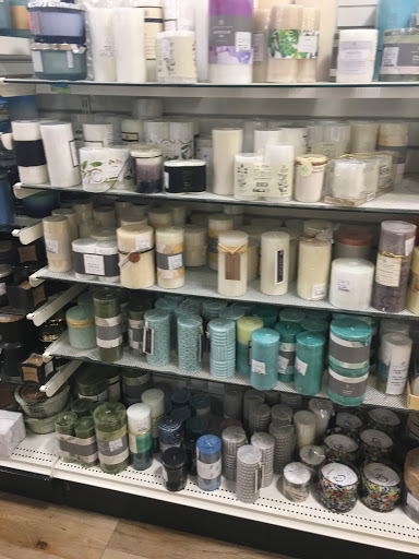 Home Goods Store «HomeGoods», reviews and photos, 3830 Bloomington St, Colorado Springs, CO 80922, USA