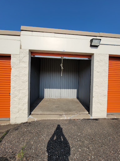 Self-Storage Facility «Public Storage», reviews and photos, 1090 S Birch Lake Blvd, Vadnais Heights, MN 55127, USA