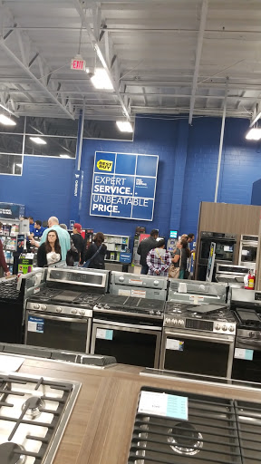 Electronics Store «Best Buy», reviews and photos, 21601 Victory Blvd, Canoga Park, CA 91303, USA