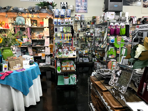 Hardware Store «PENSACOLA HARDWARE COMPANY», reviews and photos, 20 E Gregory St, Pensacola, FL 32502, USA