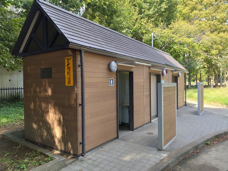 貝柄山公園公衆トイレ