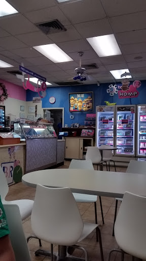 Ice Cream Shop «Baskin-Robbins», reviews and photos, 6940 Forest Hill Ave, Richmond, VA 23225, USA