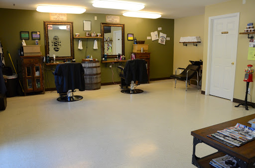 Barber Shop «County Line Barbers», reviews and photos, 7626 KY-146, Pewee Valley, KY 40056, USA