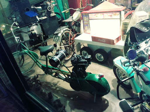 Drive-in Movie Theater «Vali-Hi Drive-In», reviews and photos, 11260 Hudson Blvd, Lake Elmo, MN 55042, USA