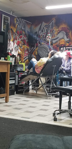 Tattoo Shop «demented images tattoo studio», reviews and photos, 8956 S Western Ave, Oklahoma City, OK 73139, USA