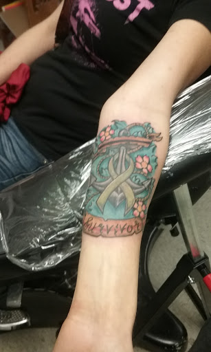 Tattoo Shop «Skin Vandals Tattoo & Piercing», reviews and photos, 1015 N Flood Ave, Norman, OK 73069, USA