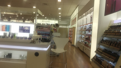 Hair Salon «Ulta Beauty», reviews and photos, 7757 N MacArthur Blvd, Irving, TX 75063, USA