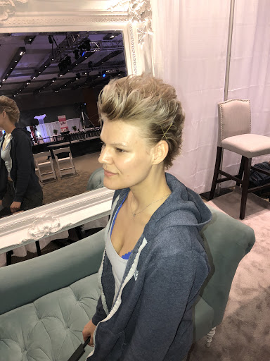 Beauty Salon «La Bella Chic Salon & Blow-Dry Bar», reviews and photos, 1501 Cedar Rd #104, Chesapeake, VA 23322, USA