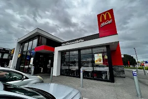 McDonald's Mount Wellington image