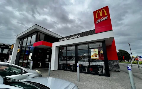 McDonald's Mount Wellington image