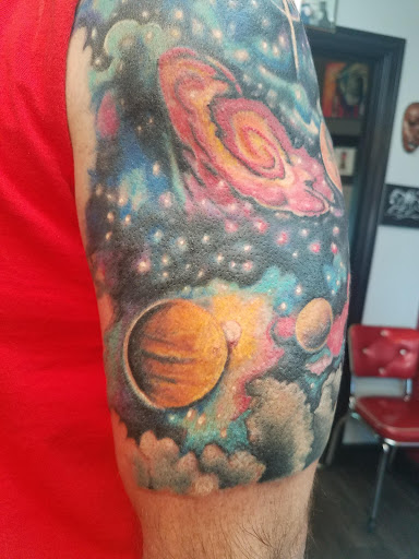 Tattoo Shop «Immortal Canvas», reviews and photos, 4125 Hamilton Middletown Rd, Hamilton, OH 45011, USA