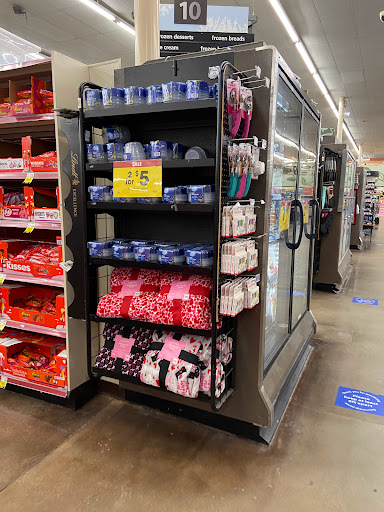 Grocery Store «Kroger», reviews and photos, 1122 Powers Ferry Rd SE, Marietta, GA 30067, USA