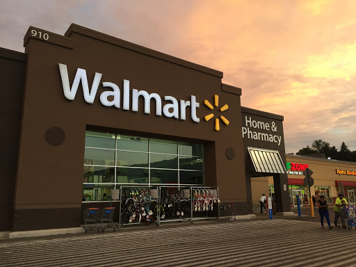 Discount Store «Walmart», reviews and photos, 910 Wolcott St, Waterbury, CT 06705, USA