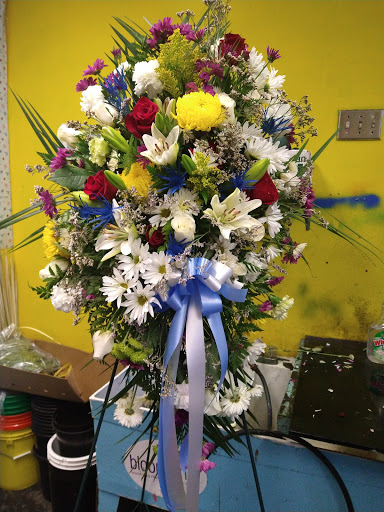 Florist «Flowers Vs Flowers», reviews and photos, 414 Main St, Paterson, NJ 07501, USA