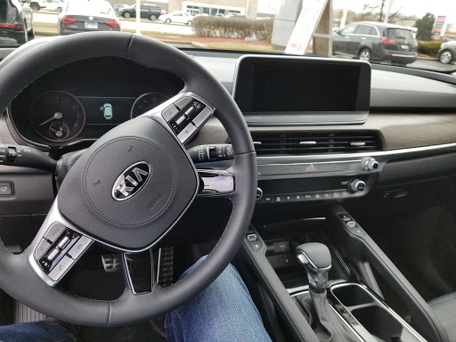 Kia Dealer «Bob Rohrman Schaumburg KIA», reviews and photos, 1100 E Golf Rd, Schaumburg, IL 60173, USA