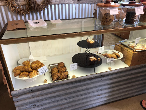 Bakery «Camas Country Bakery and Store», reviews and photos, 91948 Purkerson Rd, Junction City, OR 97448, USA