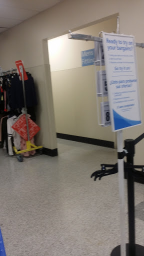 Clothing Store «Ross Dress for Less», reviews and photos, 3500 East-West Hwy, Hyattsville, MD 20782, USA