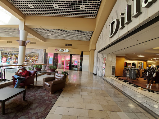 Shopping Mall «Superstition Springs Center», reviews and photos, 6555 E Southern Ave, Mesa, AZ 85206, USA