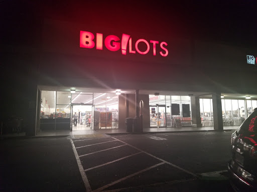 Discount Store «Big Lots», reviews and photos, 1520 3rd St SW, Winter Haven, FL 33880, USA