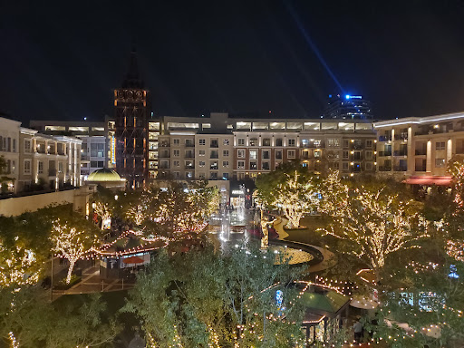 Book Store «Barnes & Noble», reviews and photos, 210 Americana Way, Glendale, CA 91210, USA