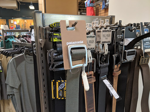 Camping Store «REI», reviews and photos, 4291 The Cir At N Hills St, Raleigh, NC 27609, USA