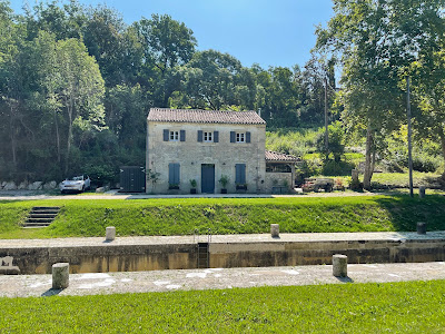 Écluse de Moncrabeau à Moncrabeau