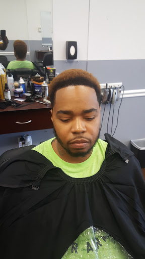 Barber Shop «5 Star Cuts», reviews and photos, 2125 Starmount Pkwy #120, Chesapeake, VA 23321, USA