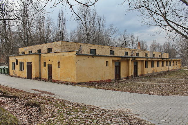 Értékelések erről a helyről: Volt szovjet laktanya, Piliscsaba - Egyetem