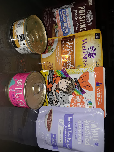 Pet Supply Store «Petco Animal Supplies», reviews and photos, 585 E Wetmore Rd, Tucson, AZ 85705, USA