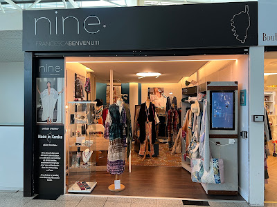 Nine Boutique, Aéroport Ajaccio Napoléon Bonaparte à Ajaccio