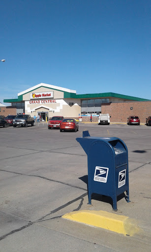 Grocery Store «Grand Central Apple Market», reviews and photos, 7 W 25th St, Kearney, NE 68847, USA