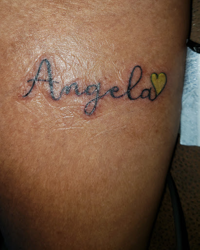 Explore finger tattoo ideas for guys, creative tattoo ideas in Gulfport, available at Jack & Dianes Tattoo