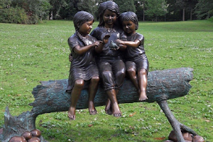 TWO TIMES bronze statues image