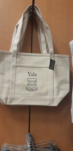 Book Store «Yale University Bookstore», reviews and photos, 77 Broadway, New Haven, CT 06511, USA