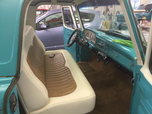 Auto Body Shop «Center Line Auto Body», reviews and photos, 3824 Gravois Rd, House Springs, MO 63051, USA