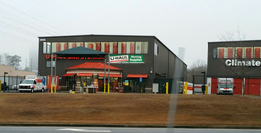 RV Storage Facility «U-Haul Moving & Storage at Clairmont Rd», reviews and photos, 2885 Clairmont Rd, Atlanta, GA 30329, USA