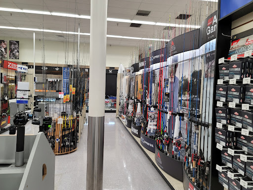Sporting Goods Store «Academy Sports + Outdoors», reviews and photos, 1101 W Arbrook Blvd, Arlington, TX 76015, USA