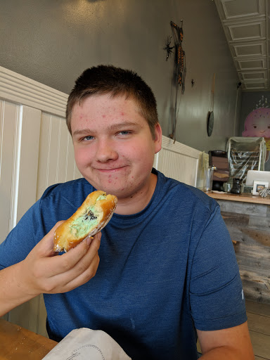 Ice Cream Shop «The Parlor Ice Cream Puffs», reviews and photos, 1490 Eureka Rd #170, Roseville, CA 95661, USA