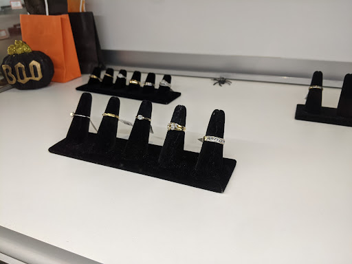 Pawn Shop «Pawn1st», reviews and photos, 848 N Gilbert Rd, Gilbert, AZ 85234, USA