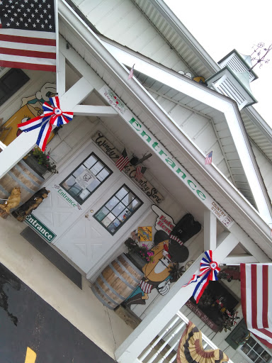 Grocery Store «Windy Acres Candy & Nut», reviews and photos, 6805 OH-73, Wilmington, OH 45177, USA