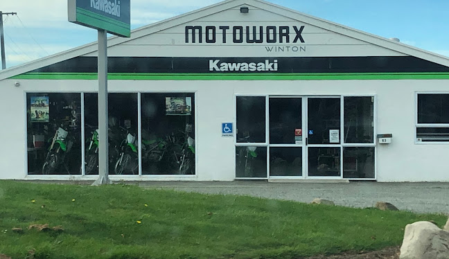 Motoworx Winton - Car dealer