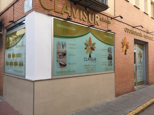 Información y opiniones sobre Clínica Dental y Podología CLAVISUR ® (La Algaba, Sevilla) de La Algaba