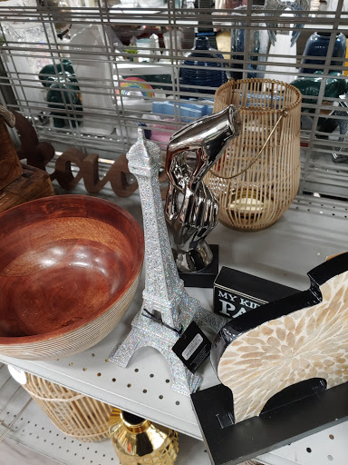 Clothing Store «Burlington Coat Factory», reviews and photos, 6055 E Main St, Columbus, OH 43213, USA