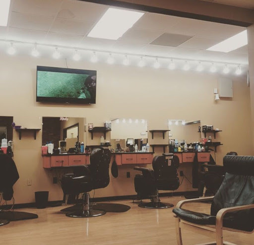 Barber Shop «A Cut Above Barbershop», reviews and photos, 2820 Michigan Ave c, Kissimmee, FL 34744, USA